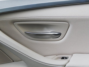 2014528i xDrive AOӋb g