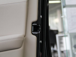 2014528i xDrive AOӋb g