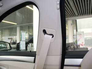 2014528i xDrive AOӋb g