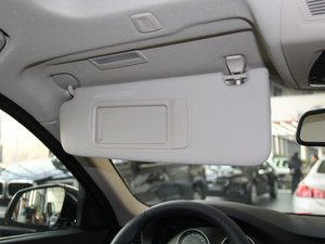 2014528i xDrive AOӋb g