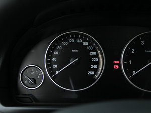 2014528i xDrive AOӋb п؅^