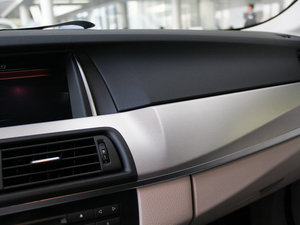 2014528i xDrive AOӋb п؅^