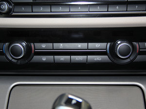 2014528i xDrive AOӋb п؅^