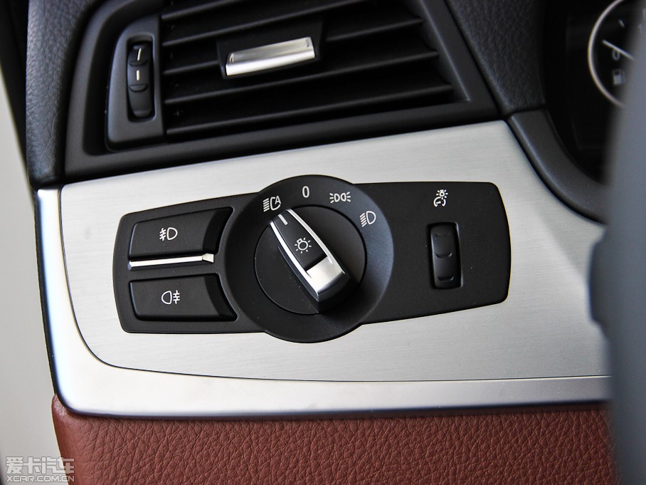 2014��R5ϵ����܇ 528i