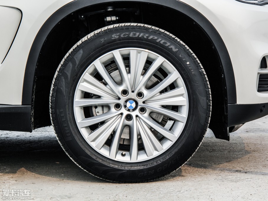 2014RX5(M) xDrive35i A