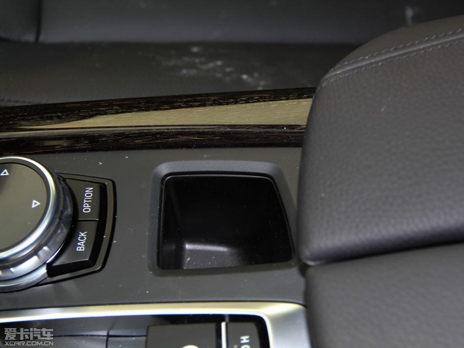 2014RX5(M) xDrive35i A