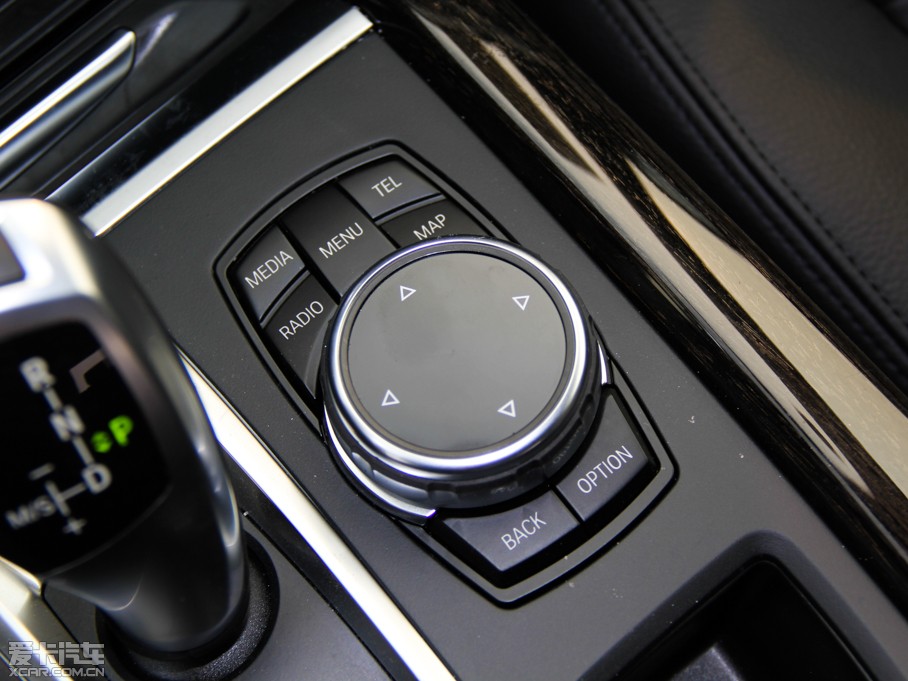 2014RX5(M) xDrive35i A