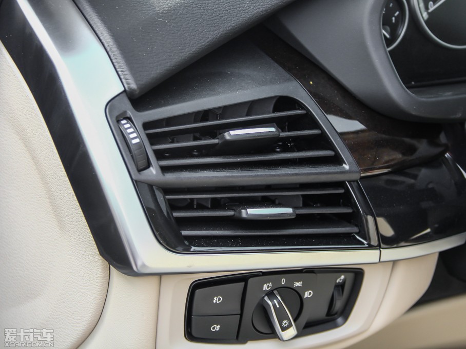 2014RX5(M) xDrive35i I