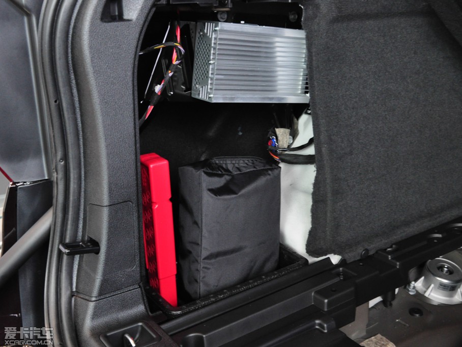 2014RX5(M) xDrive35i A