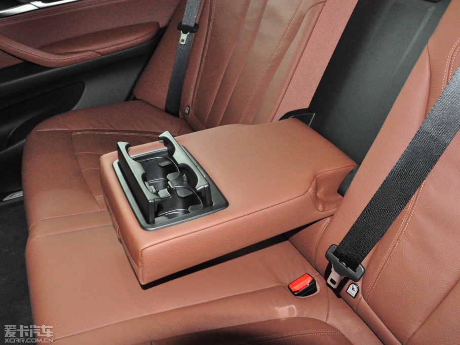 2014RX5(M) xDrive35i A