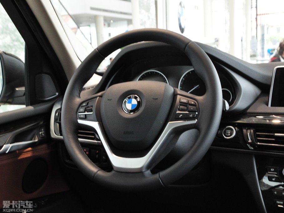 2014RX5(M) xDrive35i A