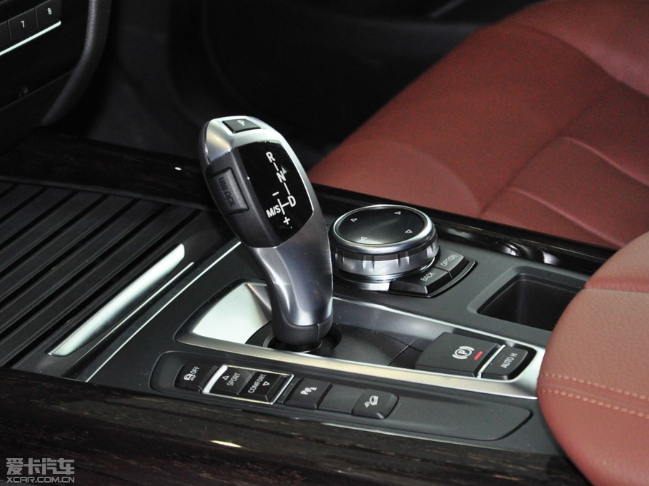 2014RX5(M) xDrive35i A