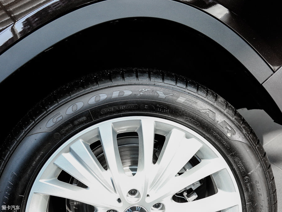 2014RX5(M) xDrive35i A