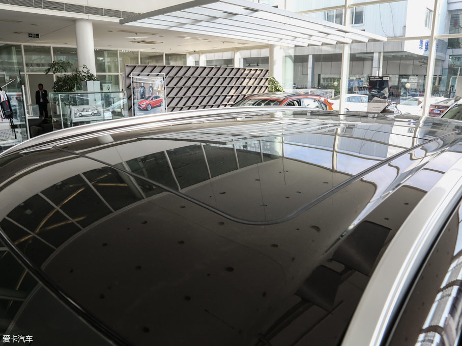 2014RX5(M) xDrive35i A