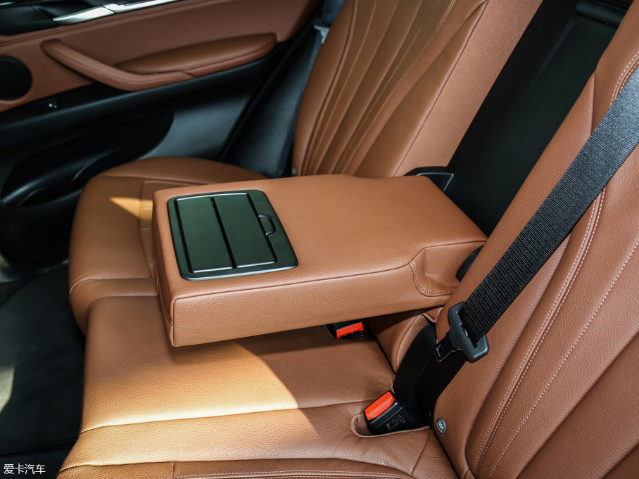 2014RX5(M(jn)) xDrive35i A