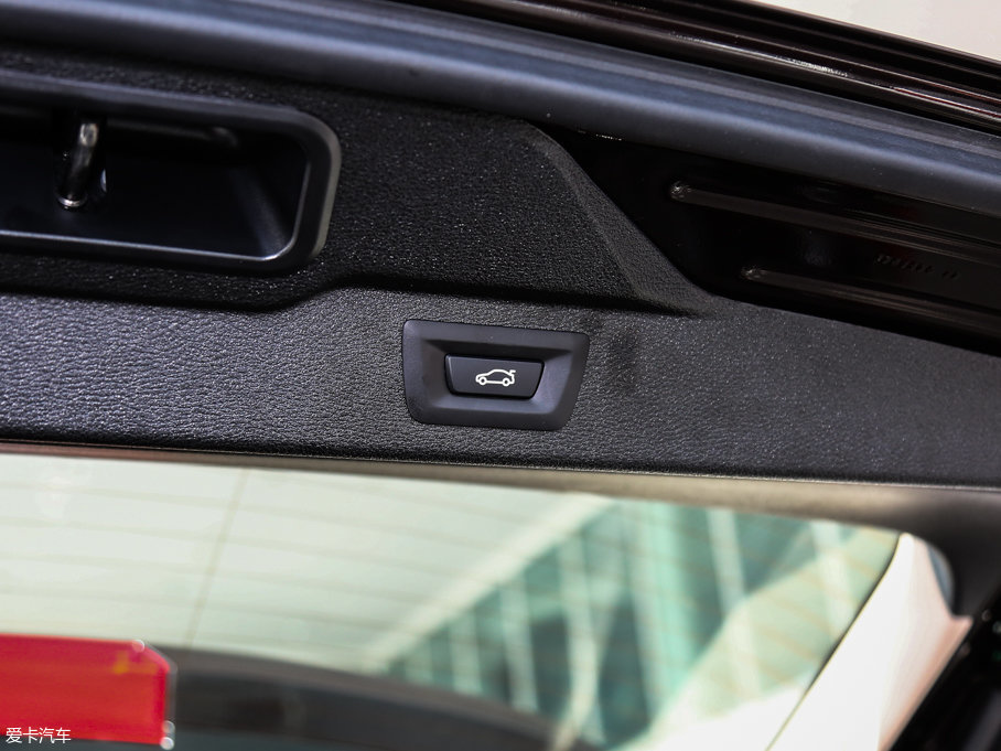 2014RX5(M) xDrive35i A