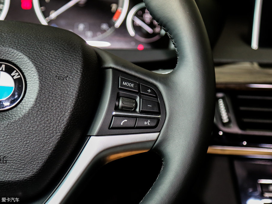 2014RX5(M) xDrive35i A