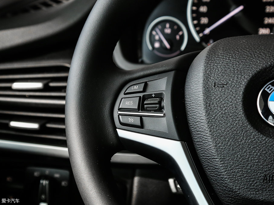 2014RX5(M) xDrive35i A