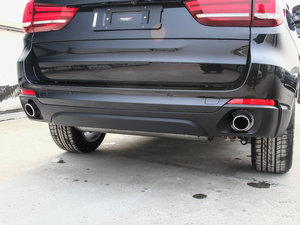 2014款xDrive35i 领先型 排气管