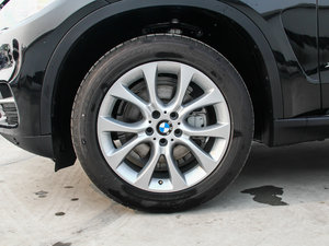 2014款xDrive35i 领先型 轮圈