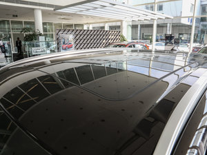 2014款xDrive35i 豪华型 车顶