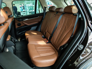 2014款xDrive35i 豪华型 后排座椅