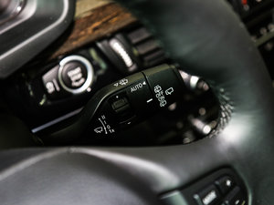 2014xDrive35i A п؅^(q)