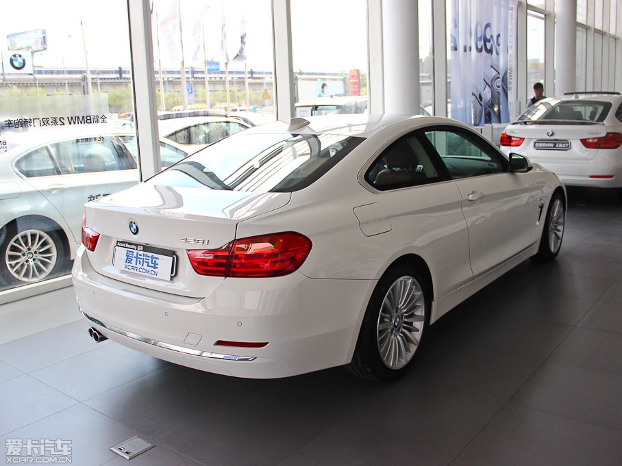 2014R4ϵ 428i AOӋb