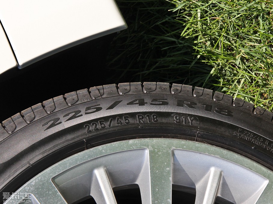 2014R4ϵ 420i OӋb