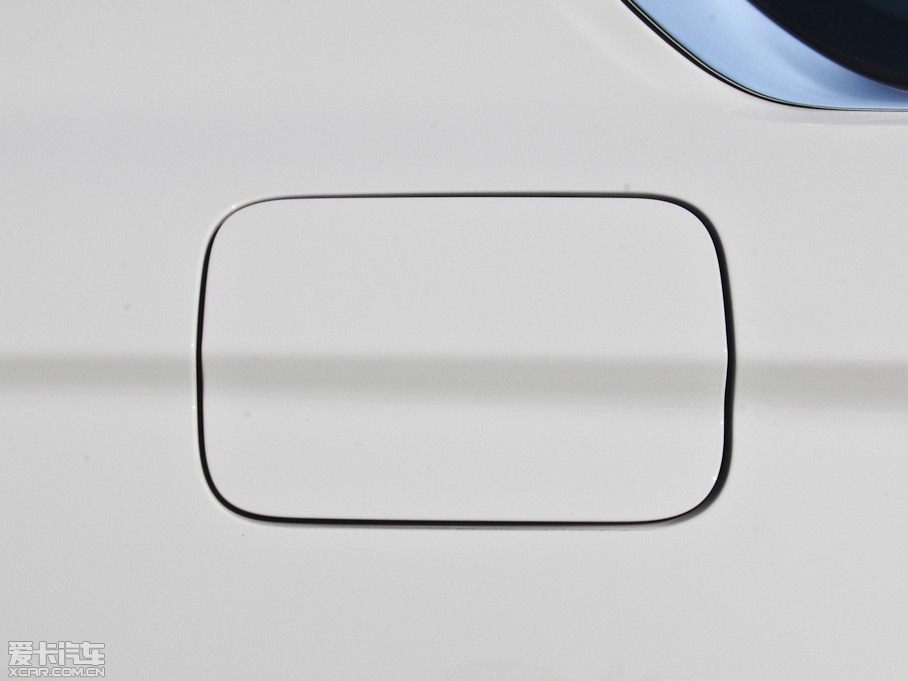 2014R4ϵ 420i OӋb