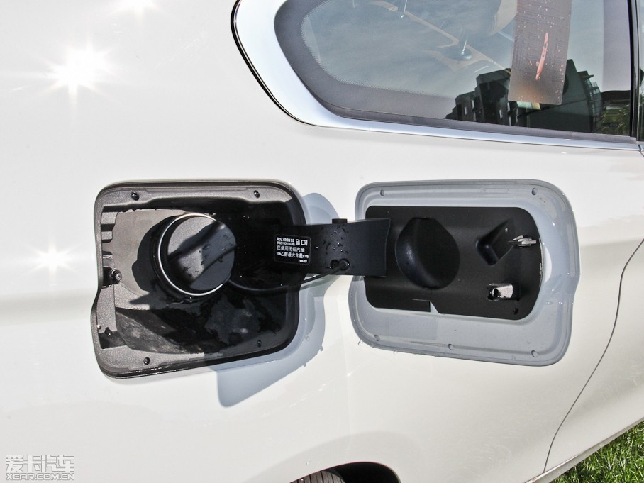 2014R4ϵ 420i OӋb