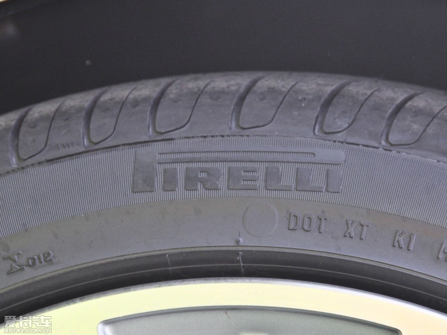 2014R4ϵ 420i OӋb