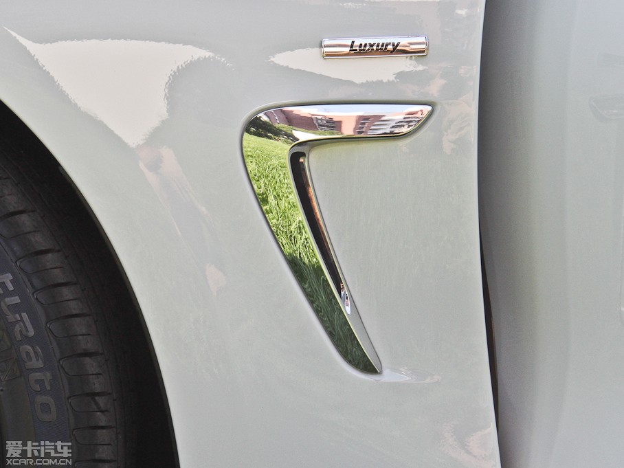 2014R4ϵ 420i OӋb