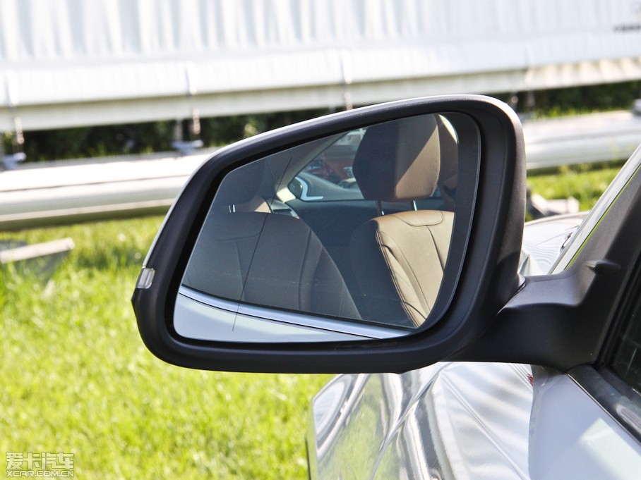 2014R4ϵ 420i OӋb