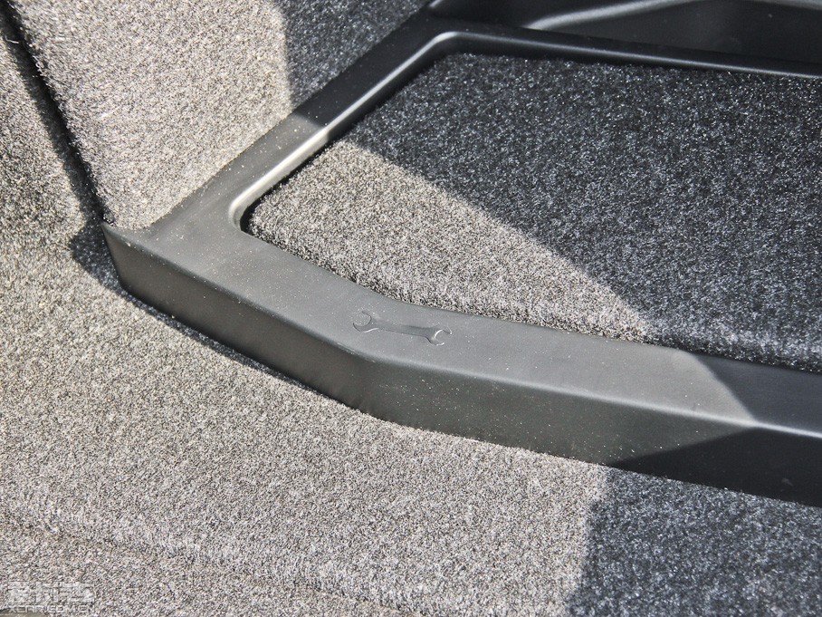 2014R4ϵ 420i OӋb