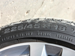 2014435i xDrive\OӋb ݆̥ߴ