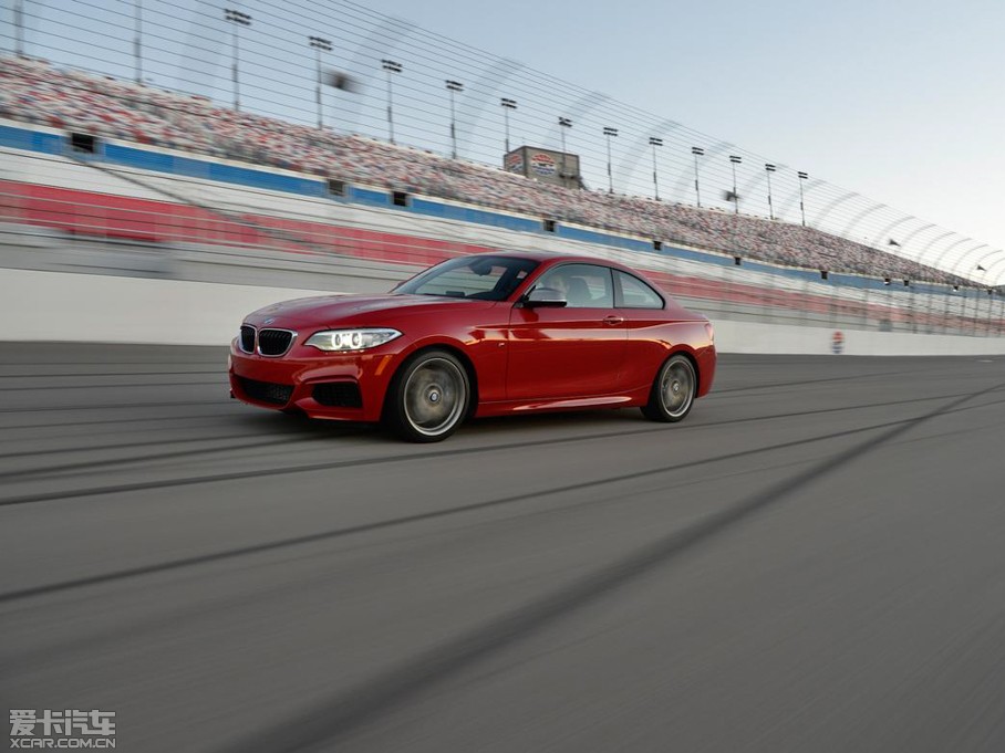 2014R2ϵpT M235i