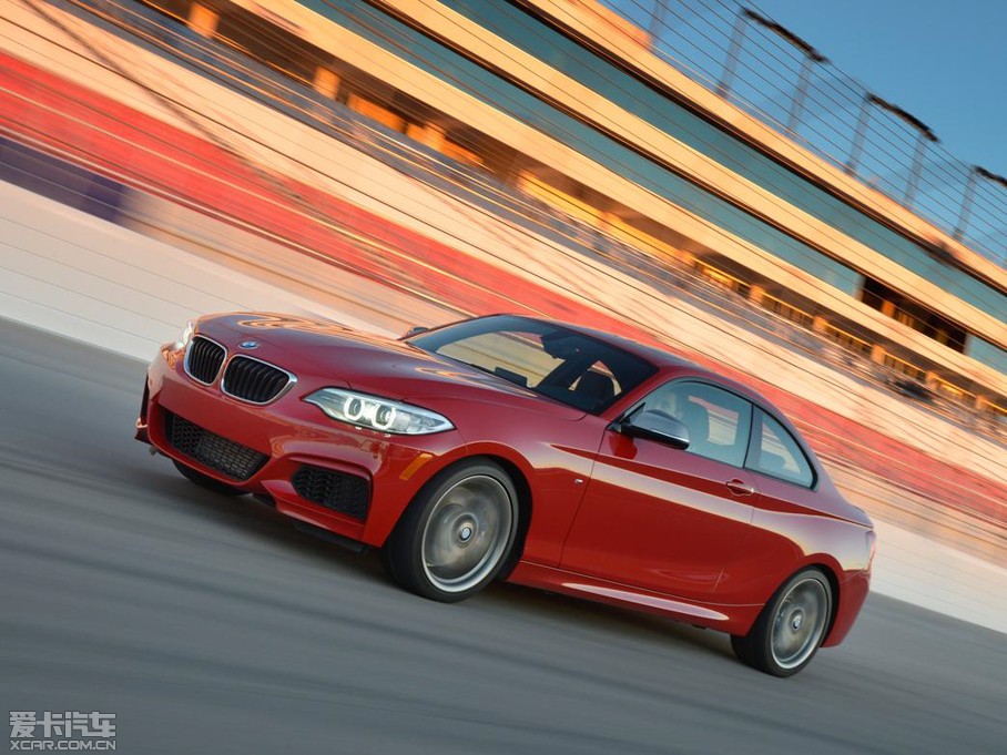 2014R2ϵpT M235i