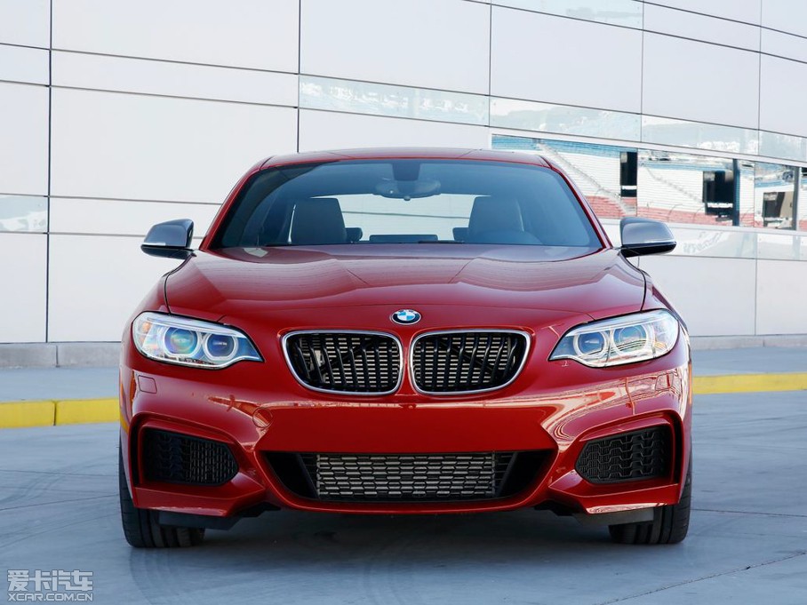 2014R2ϵpT M235i