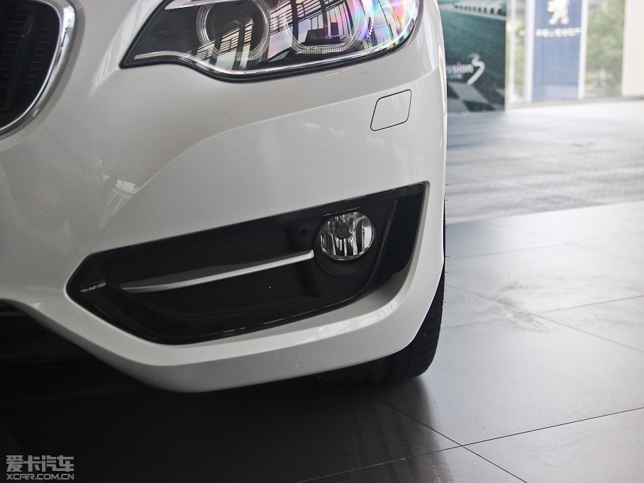 2014R2ϵpT 220i \OӋb