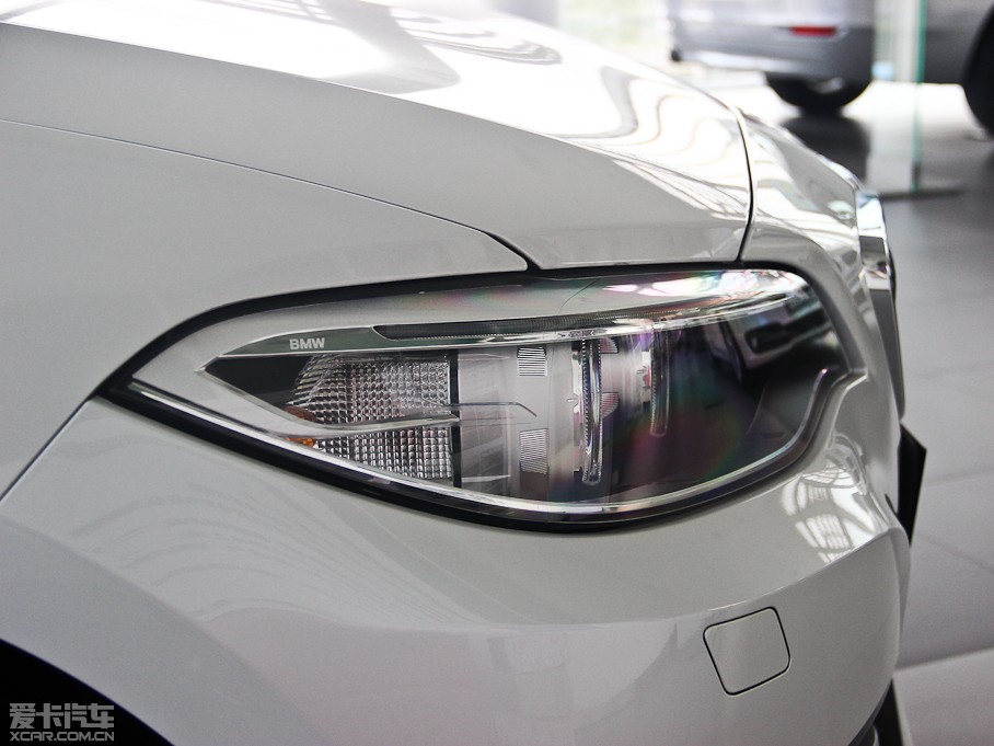 2014R2ϵpT 220i \OӋb