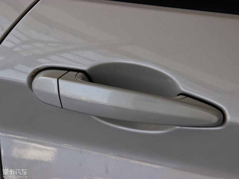 2014R2ϵpT 220i \OӋb