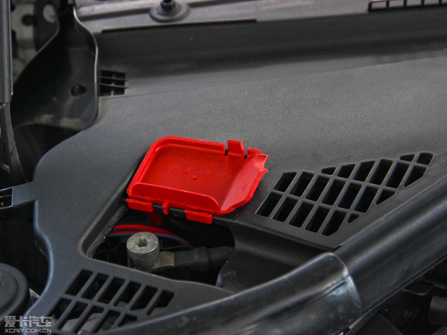 2014R2ϵpT 220i \OӋb