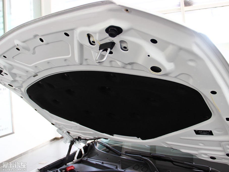 2014R2ϵpT 220i \OӋb