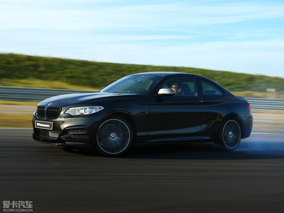 2014R2ϵpT(mn) M235i Track Edition