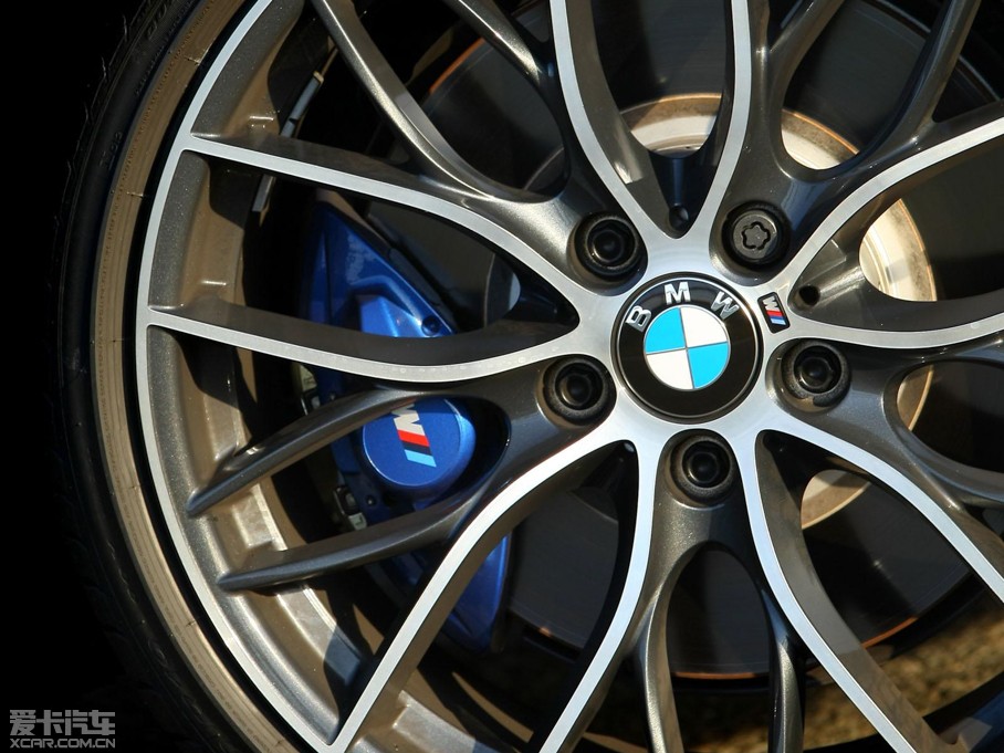 2014R2ϵpT M235i Track Edition