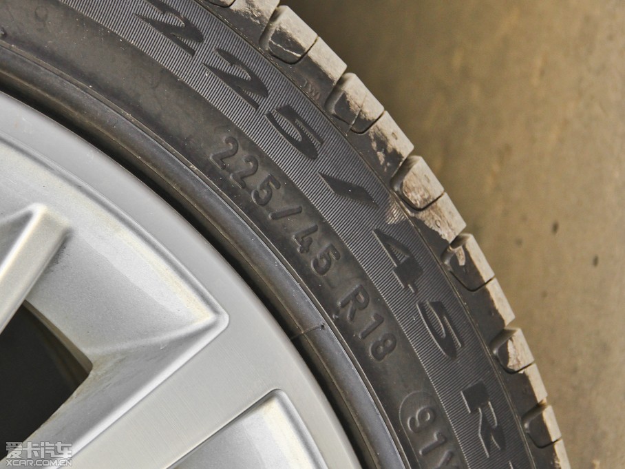 2014R4ϵ 428i AOӋb