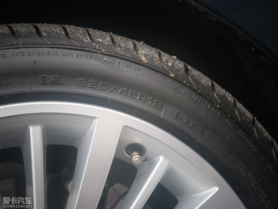 2014R4ϵ 428i AOӋb