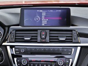 2014款428i 豪华设计套装型 空调出风口