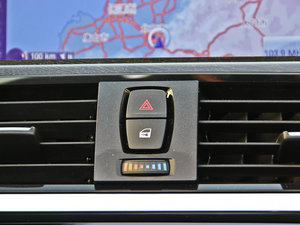 2014款435i 豪华设计套装型 中控区